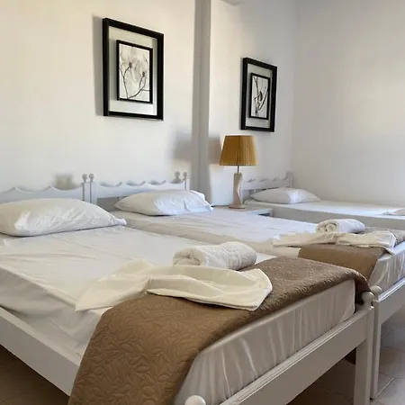 Popi Hotel *